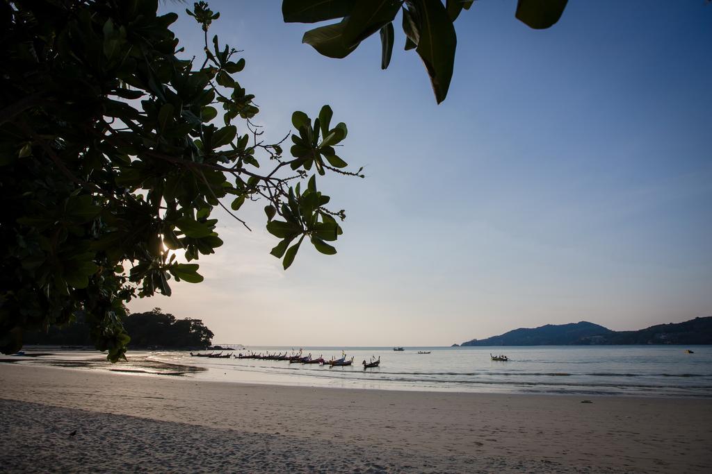 Patong Swiss Hotel Beach Front Phuket Exterior foto