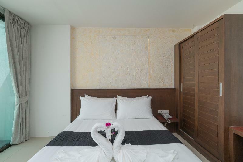 Patong Swiss Hotel Beach Front Phuket Exterior foto